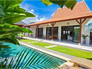 Luxury 2 Bedroom Tropical Villa
