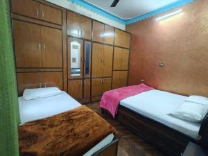 Sri Shakti Hotel and restaurant