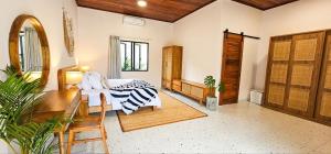 Luxury 2 Bedroom Tropical Villa