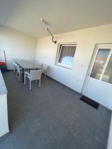 Apartmani Caganić Villa Bledi