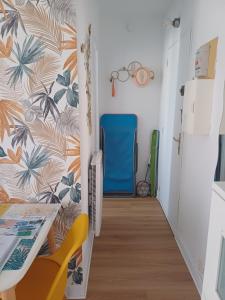 Bandol nature et loisirs: Parking Piscine