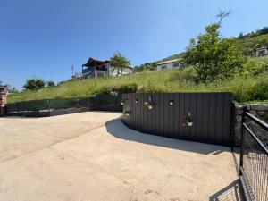 Velestovo Panorama House