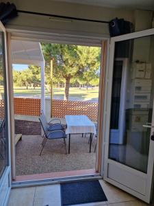 rêve méditerranéen, Le bonheur est dans ma maison