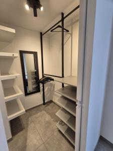 Luxe appartement inclusief garage rustig gelegen nabij zee