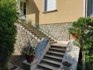 VILLA PROCHE de la PLAGE, VUE MER avec PARKING