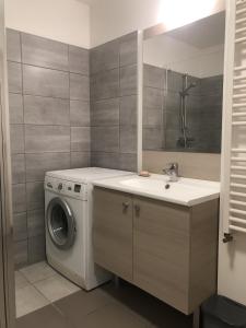 Appartements Appartement T2 45m2 Residence Le 29 1 chambre parking terrasse, Centre-ville : photos des chambres