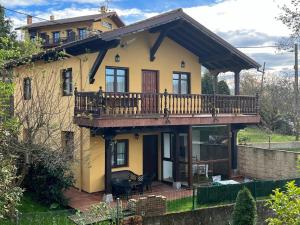 LA CASUCA planta alta COMILLAS