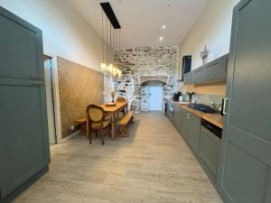 Gîte dans un moulin avec terrasse