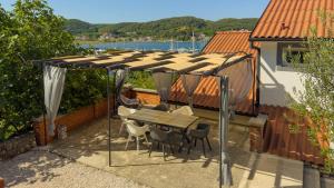 DOCKS HOLIDAY - island Rab, Croatia