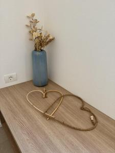 Sunny Old Town Apartment