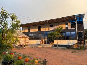 Guesthouse Snow Leopard - 'Ak Ilbirs'