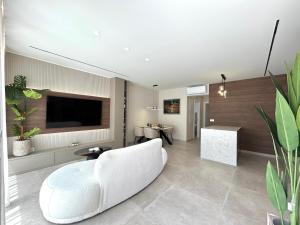 Apartment Petar - private heated pool and sea view