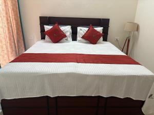 Short Stays in Chandrodaya Mandir Vrindavan -Shree Krishna