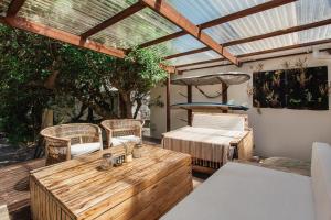 The Shack - Llandudno