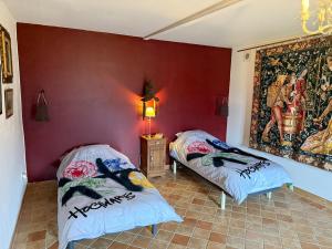 Maisons de vacances The Burrow, Oradour ST Genest : photos des chambres