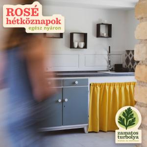 Zamatos Turbolya Kisház és Wellness