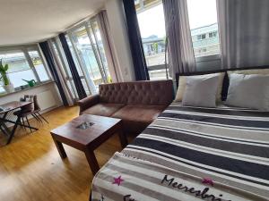 Ridler Theresienwiese, parking & rooftop terraces 2 room