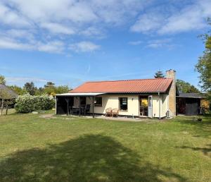 Cozy 6 person holiday home in Juelsminde - 5 minutes walk to the beach