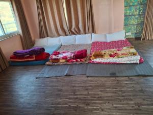 Nagarkot Hotel roadside