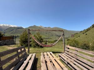 Heart of Mountains Escape