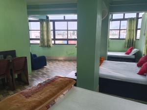 Kusum Hotel