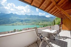 Appartamento con 1 Camera da Letto e Vista Lago