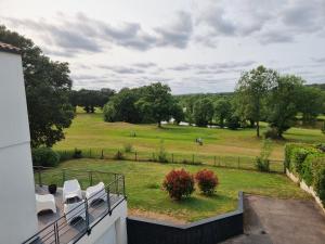 Villas Villa Albatros, Vue golf imprenable, WIFI, Confort : photos des chambres