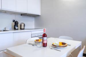 A 400m dalla metro con WiFi più parcheggio privato bici