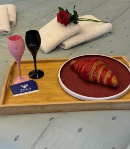 Aura Suite Stadiou by Zeus Suites