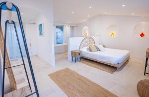 Superb Villa, Incredible sea view Heated swim pool