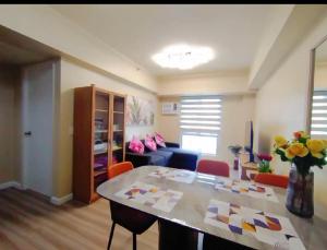 Modern Mabuhay Stays