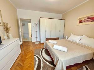 Apartment in Novi Vinodolski 30404