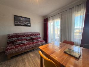 Appartements Studio cabine 4 pers au coeur de la station, terrasse Sud - FR-1-295-207 : photos des chambres