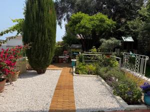 Villas Magnifique villa pieds dans l eau Saint Jean Cap Ferrat : photos des chambres