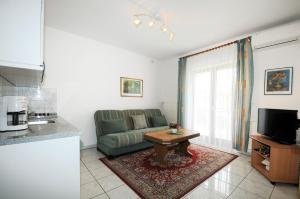 Ferienwohnungen Spadici mit 2 Schlafzimmern 300m bis zum Strand