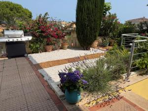 Villas Magnifique villa pieds dans l eau Saint Jean Cap Ferrat : photos des chambres