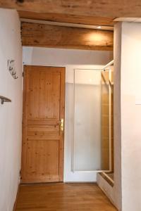 Maisons de vacances Maison provencale avec jacuzzi : photos des chambres