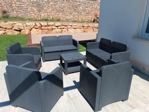 Villa avec piscine et terrain de pétanque