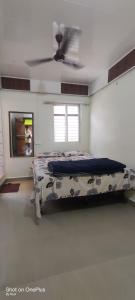 Archana Guest House River View