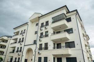 Cherry Lux Apartments