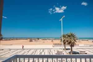 Domira - Casa Vacanze Fronte Mare