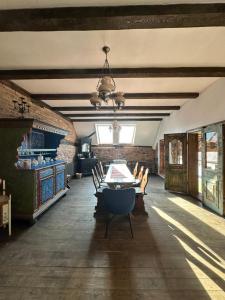 Castle View Saschiz - Traditional Guesthouse