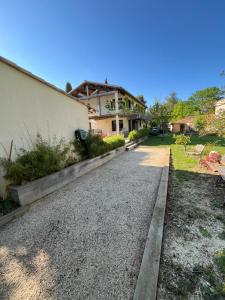 Villas Jolie Villa spacieuse : photos des chambres