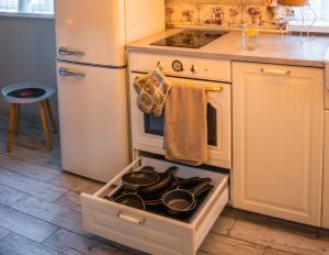 Central Groove - Family, Work, Travel