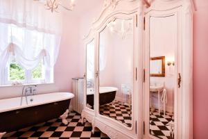Villas Belle demeure XIXe au coeur des vignes : photos des chambres