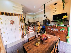 #3 Baguio City I Service Apartment I Deutsches Guesthouse & Homestay Baguio I Walking distance to Lourdes Grotto and nearby tourist attractions