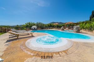 Sandalia House 2 con Jacuzzi