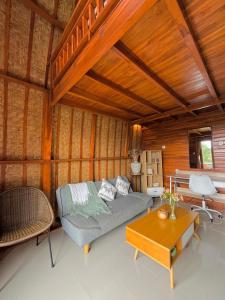 Murna House 2, Rooftop Balinese Wooden House 360 sunrise to sunset view