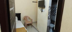 R K Lodge & Mini Function Hall