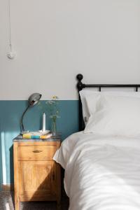 Fritto Misto Comune Stays